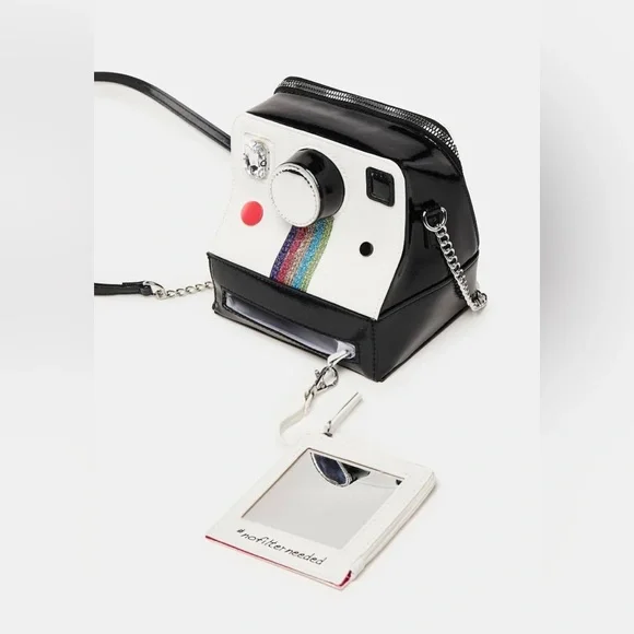 NWT Betsey Johnson OH SNAP KITSCH CROSSBODY BAG 📸 - Picture 3 of 9